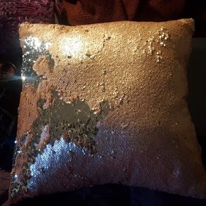 Pillow